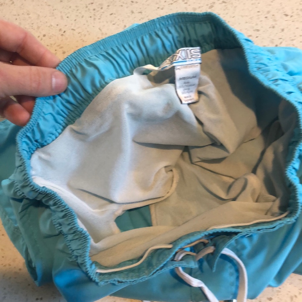 Swimsuit - Picture 6 of 6